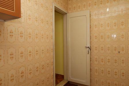 Casa à venda com 147m², 3 quartos e 1 vagaÁrea de Serviço