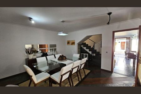 Casa à venda com 4 quartos, 354m² em Jardim, Santo André