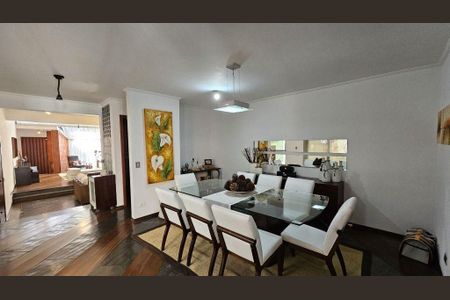 Casa à venda com 4 quartos, 354m² em Jardim, Santo André