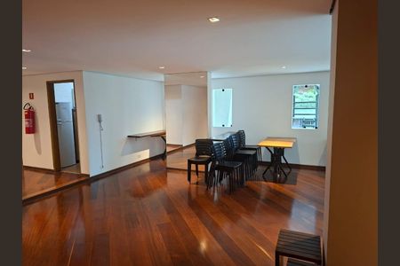 Apartamento à venda com 2 quartos, 78m² em Campo Belo, São Paulo