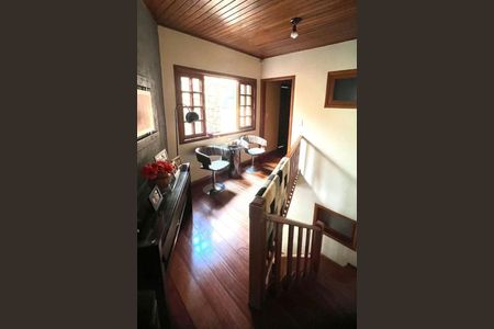 Casa à venda com 3 quartos, 254m² em Vila Dayse, São Bernardo do Campo