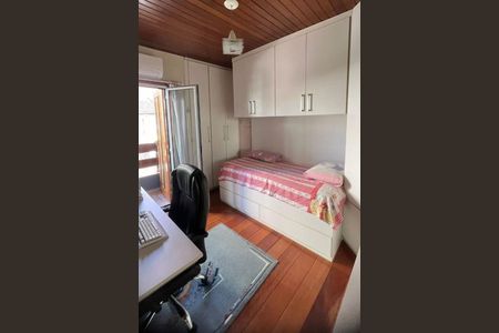 Casa à venda com 3 quartos, 254m² em Vila Dayse, São Bernardo do Campo