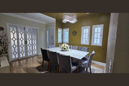 Casa à venda com 4 quartos, 376m² em Santa Maria, São Caetano do Sul