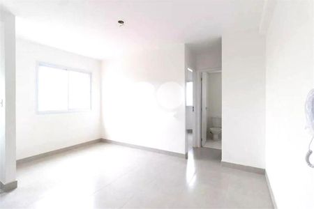 Apartamento à venda com 31m², 1 quarto e sem vaga