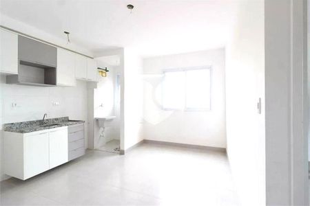 Apartamento à venda com 31m², 1 quarto e sem vaga