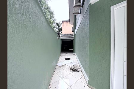 Casa de condomínio à venda com 289m², 3 quartos e 2 vagas Casa de condomínio à venda com 289m², 3 quartos e 2 vagasÁrea externa