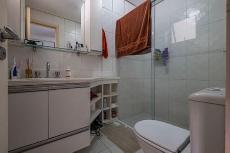 Apartamento à venda com 138m², 3 quartos e 3 vagasBanheiro da Suíte 1