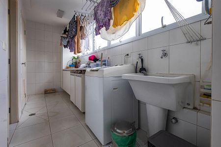 Apartamento à venda com 138m², 3 quartos e 3 vagasÁrea de Serviço