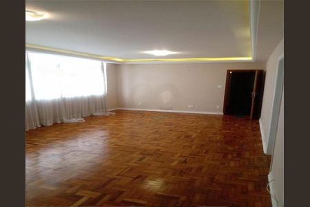 Apartamento à venda com 160m², 3 quartos e 1 vaga