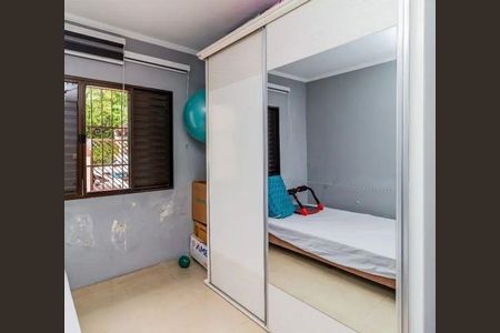 Casa à venda com 3 quartos, 240m² em Parque São Jorge, São Paulo