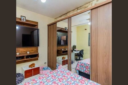 Casa à venda com 3 quartos, 240m² em Parque São Jorge, São Paulo