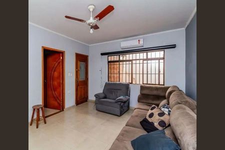 Casa à venda com 3 quartos, 240m² em Parque São Jorge, São Paulo