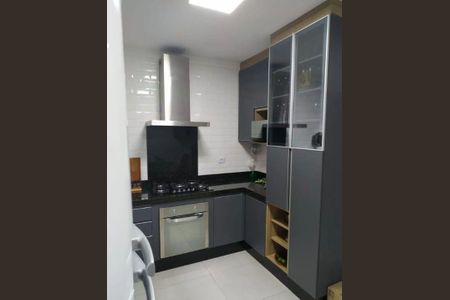 Casa à venda com 3 quartos, 110m² em Vila Macedopolis, São Paulo