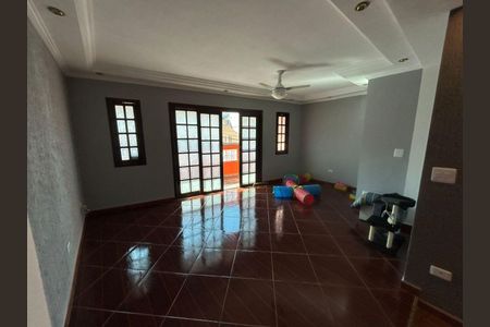 Casa à venda com 3 quartos, 150m² em Novo Osasco, Osasco