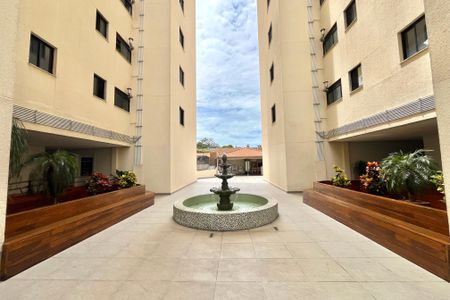 Apartamento à venda com 85m², 2 quartos e 2 vagasHall de entrada