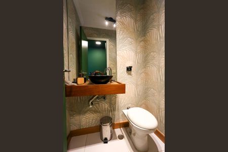 Apartamento para alugar com 274m², 3 quartos e 4 vagasLavabo