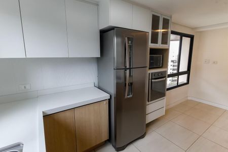 Apartamento para alugar com 274m², 3 quartos e 4 vagas Apartamento para alugar com 274m², 3 quartos e 4 vagasCozinha