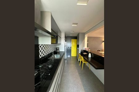 Apartamento à venda com 121m², 4 quartos e 2 vagas