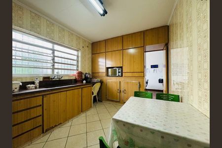 Casa à venda com 401m², 3 quartos e 4 vagas