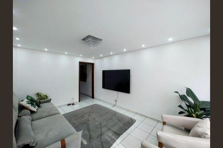 Casa à venda com 3 quartos, 178m² em Vila Antonio, São Paulo