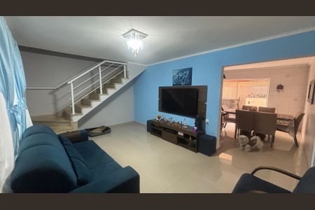 Sala de casa para alugar com 2 quartos, 131m² em Vila Sao Pedro, Santo André