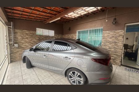 Casa à venda com 131m², 2 quartos e 2 vagasGaragem