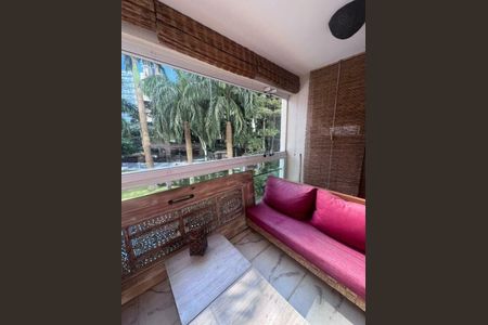 Apartamento à venda com 3 quartos, 111m² em Vila Olímpia, São Paulo