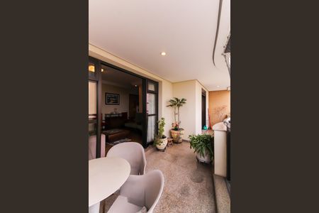 Varanda de apartamento para alugar com 3 quartos, 157m² em Vila Regente Feijó, São Paulo