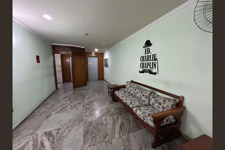 Apartamento para alugar com 72m², 2 quartos e 1 vagaHall de entrada