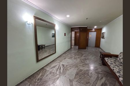 Apartamento para alugar com 72m², 2 quartos e 1 vagaHall de entrada