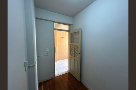 Apartamento para alugar com 72m², 2 quartos e 1 vagaQuarto de Serviço
