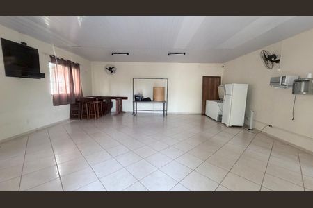 Apartamento para alugar com 47m², 2 quartos e 1 vaga Apartamento para alugar com 47m², 2 quartos e 1 vagaÁrea comum - Salão de festas