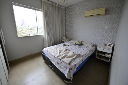Apartamento para alugar com 81m², 3 quartos e 2 vagasQuarto 2