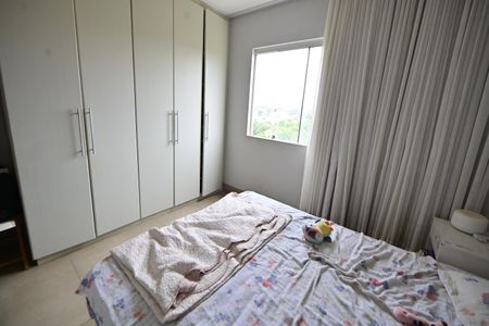 Apartamento para alugar com 81m², 3 quartos e 2 vagasQuarto 2
