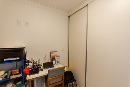 Apartamento à venda com 97m², 3 quartos e 2 vagas Apartamento à venda com 97m², 3 quartos e 2 vagasQuarto 2
