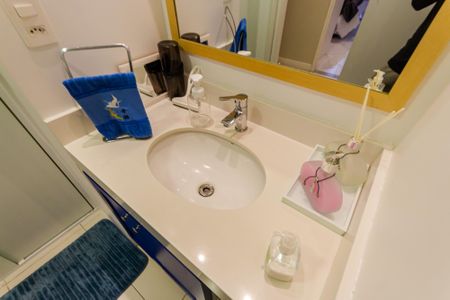 Apartamento à venda com 97m², 3 quartos e 2 vagas Apartamento à venda com 97m², 3 quartos e 2 vagasPia