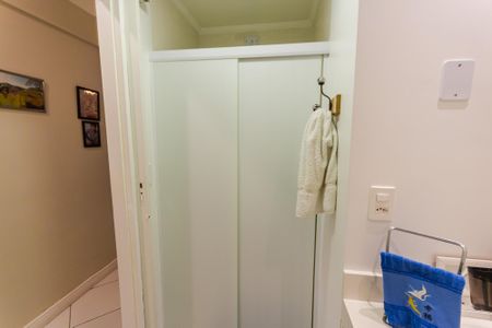 Apartamento à venda com 97m², 3 quartos e 2 vagas Apartamento à venda com 97m², 3 quartos e 2 vagasBanheiro