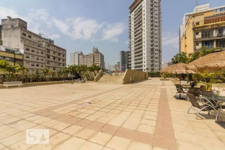 Apartamento à venda com 35m², 1 quarto e 1 vagaÁrea comum - Piscina