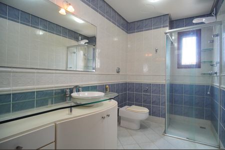 Casa à venda com 459m², 3 quartos e 6 vagasBanheiro da Suíte 3