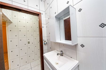 Casa para alugar com 80m², 2 quartos e sem vaga Casa para alugar com 80m², 2 quartos e sem vagaBanheiro