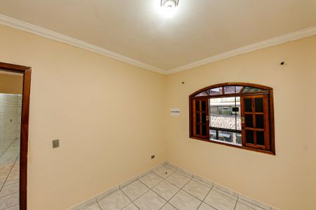 Casa para alugar com 80m², 2 quartos e sem vaga Casa para alugar com 80m², 2 quartos e sem vagaQuarto 1
