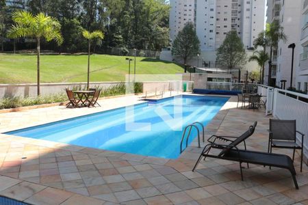 Apartamento à venda com 82m², 2 quartos e 1 vaga Apartamento à venda com 82m², 2 quartos e 1 vagaÁrea comum - Piscina