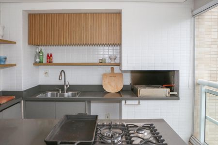 Varanda Gourmet de apartamento à venda com 3 quartos, 200m² em Vila Leopoldina, São Paulo