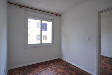 Quarto de apartamento à venda com 1 quarto, 48m² em Vila Ipiranga, Porto Alegre