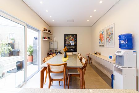 Casa à venda com 450m², 4 quartos e 6 vagasVaranda gourmet