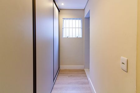 Casa à venda com 450m², 4 quartos e 6 vagasCloset da Suíte 1