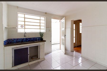 Casa à venda com 450m², 4 quartos e 6 vagasCasa 2 - Cozinha