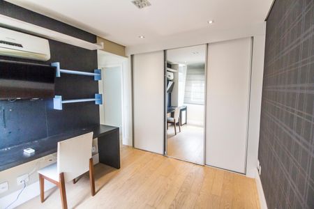 Apartamento à venda com 202m², 3 quartos e 3 vagasSuíte 3