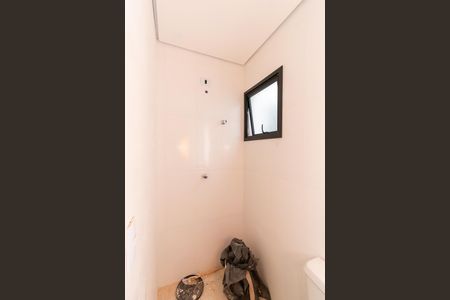 Banheiro de apartamento para alugar com 1 quarto, 28m² em Vila Santa Clara, São Paulo