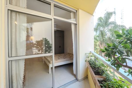 Studio para alugar com 32m², 1 quarto e 1 vagaVaranda